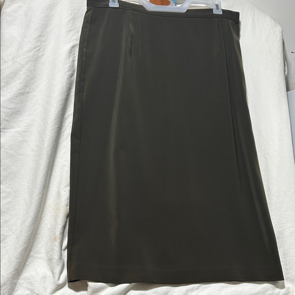 Club France Forest Green Skirt.